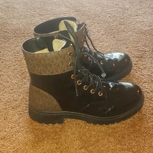 Mk boots